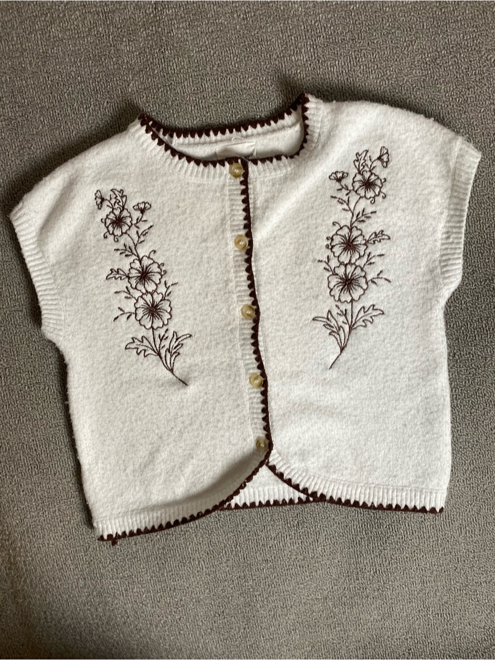 Willow & Wind Cottagecore Short Sleeve Cropped Cardigan with Floral Embroidery
